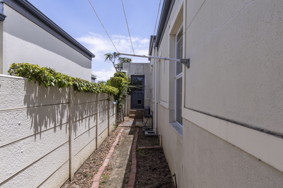 To Let 3 Bedroom Property for Rent in Fernwood Western Cape